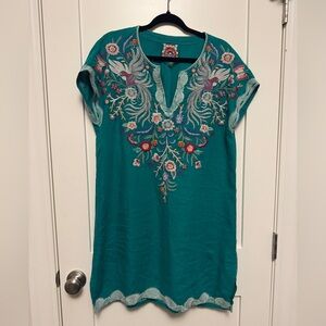 JOHNNY WAS BISOUS EMBROIDERED SHORT-SLEEVE EASY LINEN TUNIC DRESS M